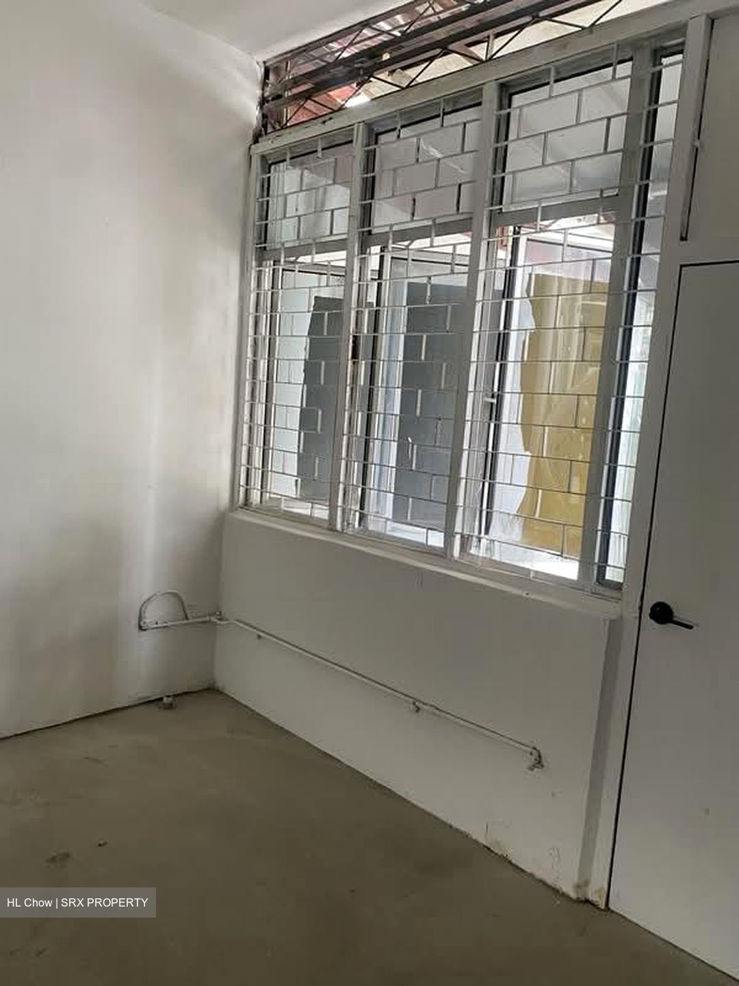 Bedok Road (D16), Retail #569191111